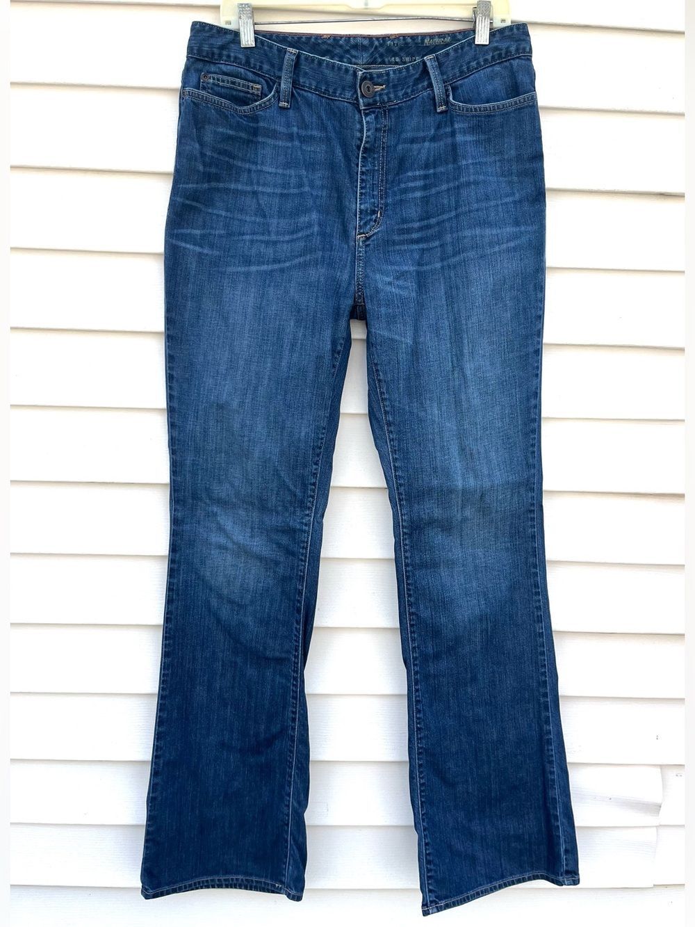Eddie Bauer Natural Fit Bootcut Flare Denim Jeans Size 14 Tall - Picture 2 of 13